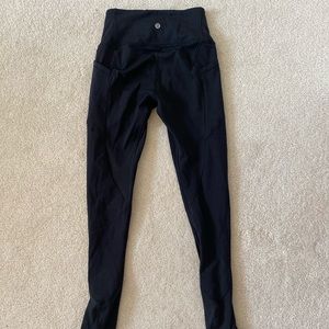 Lululemon leggings with pockets!